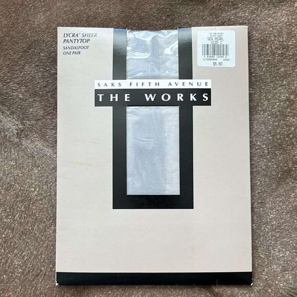 Saks Fifth Avenue The Works Tights Pantyhose Sandal Foot Pearl - Picture 1 of 5